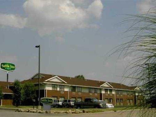 Super 8 By Wyndham O'Fallon Exterior foto